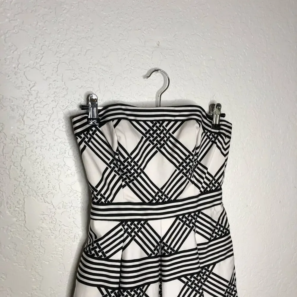 WHBM white black striped strapless pleated dress size 00